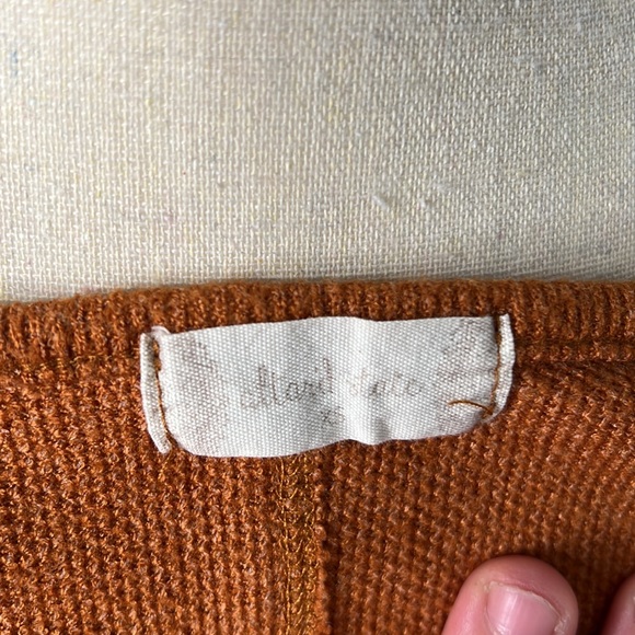 Alterd state crop top - Picture 5 of 5